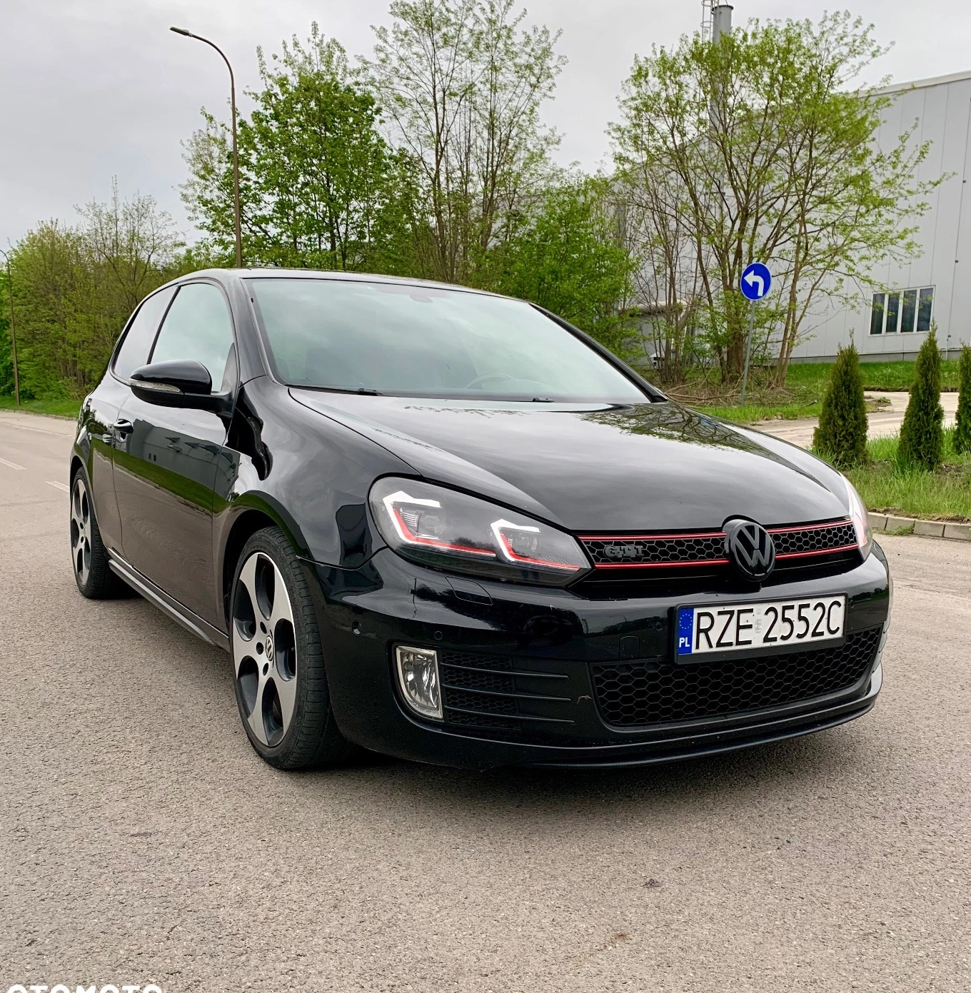 Volkswagen Golf cena 35400 przebieg: 165000, rok produkcji 2009 z Reszel małe 106